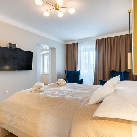 Bella Vista Apartment Đảo Đảo Cres Ngoại thất bức ảnh